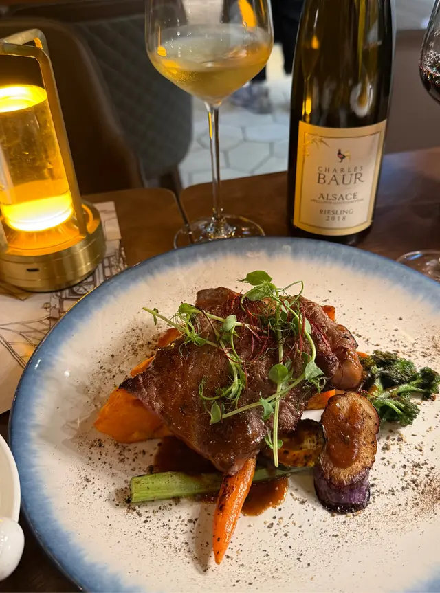 香烤澳洲西冷牛扒配番薯