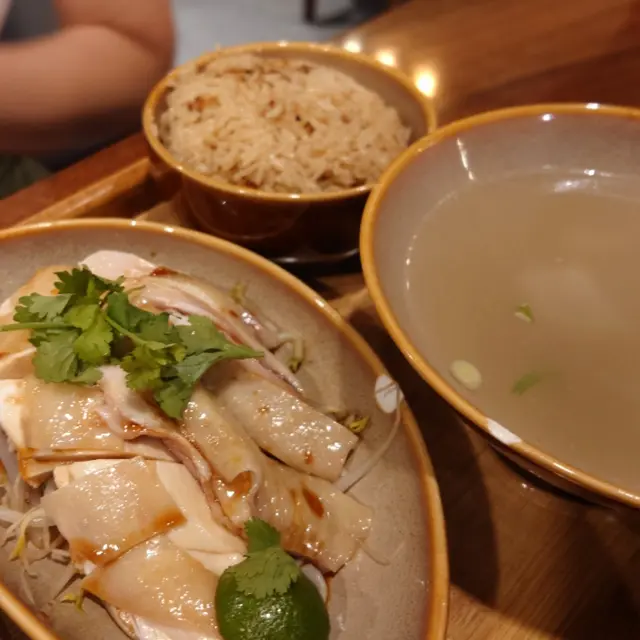 獅城芽菜走地雞飯