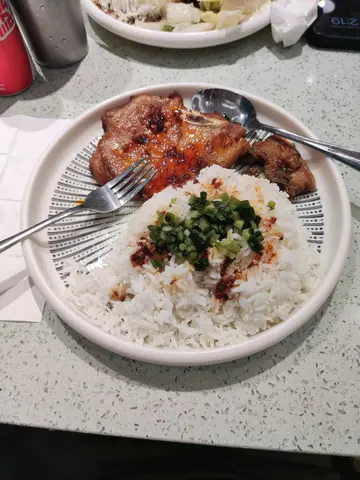 All Spiced Up with Hot Chili Oil!!! 🥵🔥🌶️🐷🥩🍚🍽️