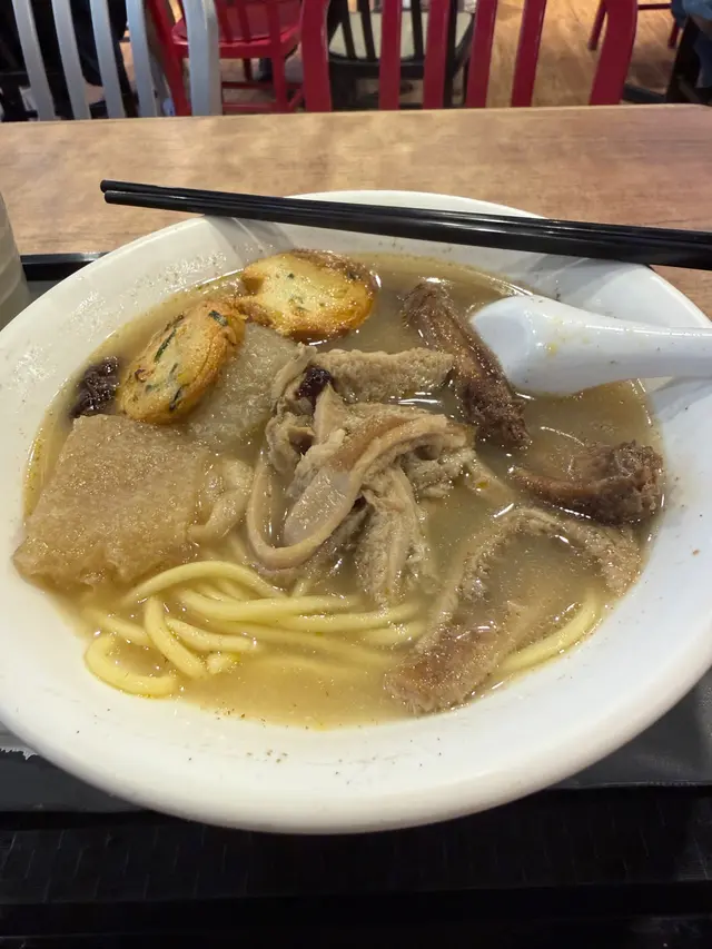 四餸車仔麵