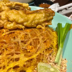 蛋包虎虾炒金边粉套餐