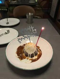Sticky toffee pudding