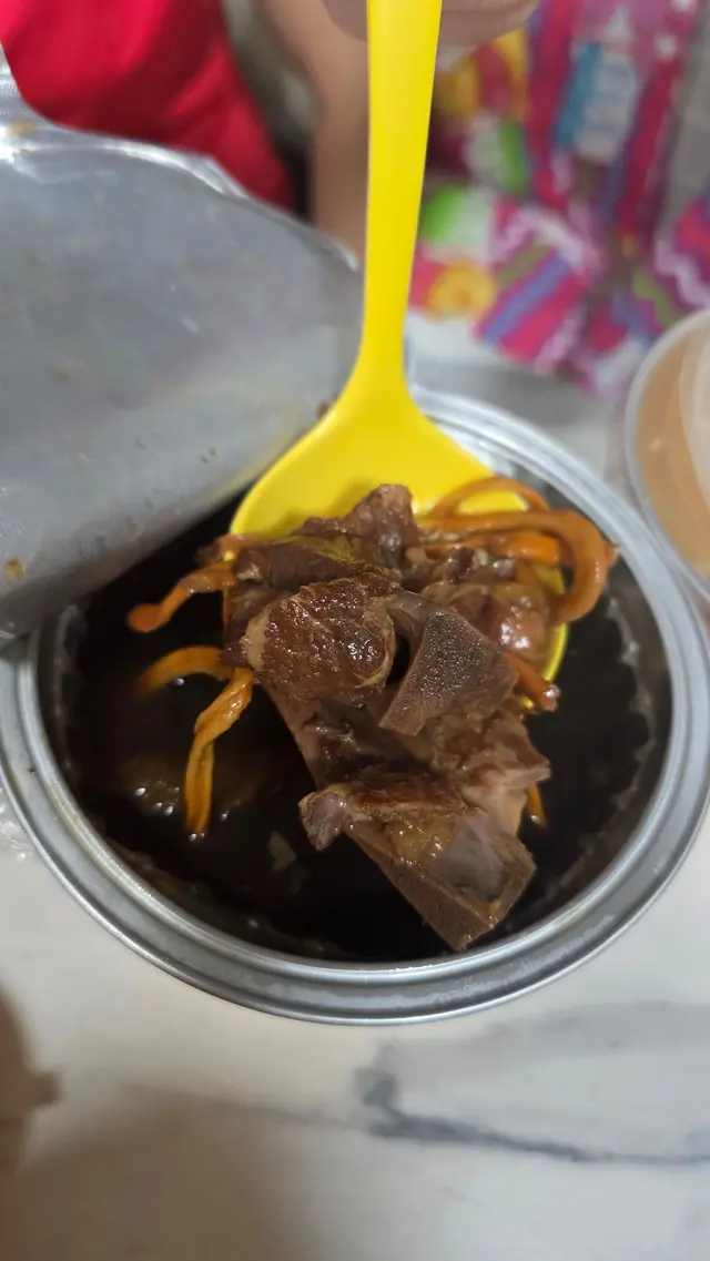 日月魚合掌瓜螺片燉竹絲雞湯