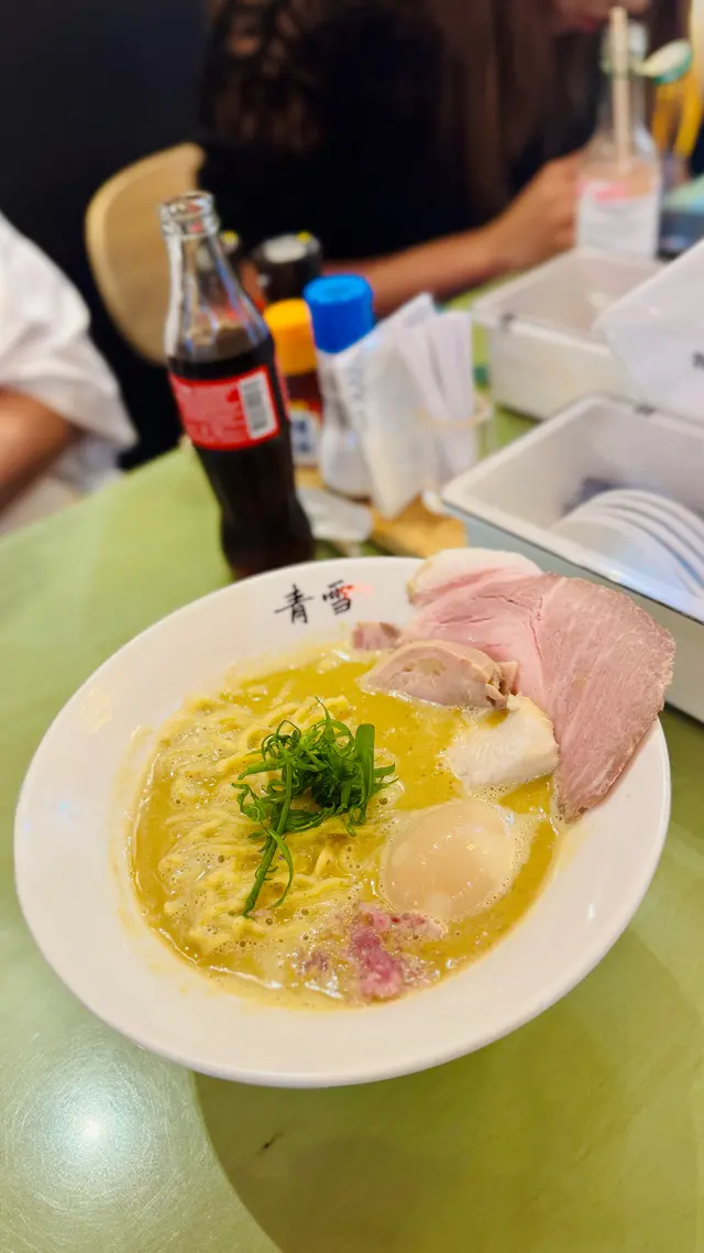 蠔白湯拉麵