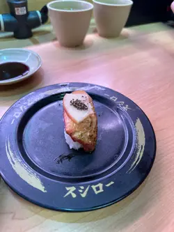 红酒鹅肝配苹果寿司