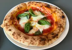 Margarita pizza