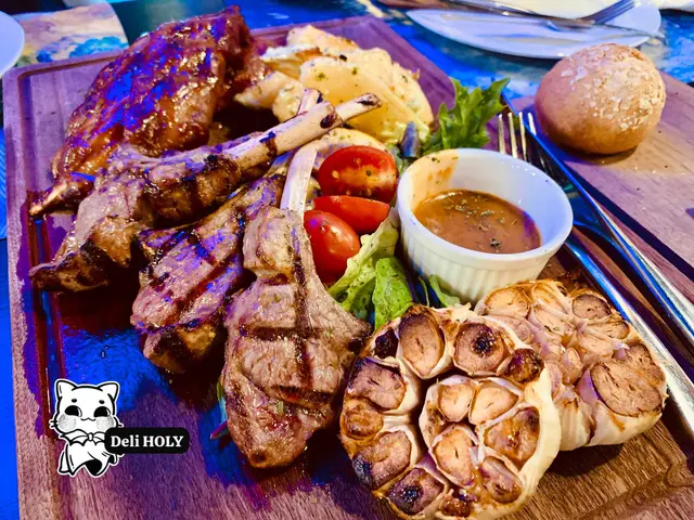 烤羊架拼豬肋骨拼盤