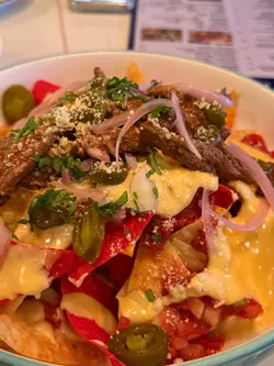 NACHOS BEEF / 牛肉玉米片