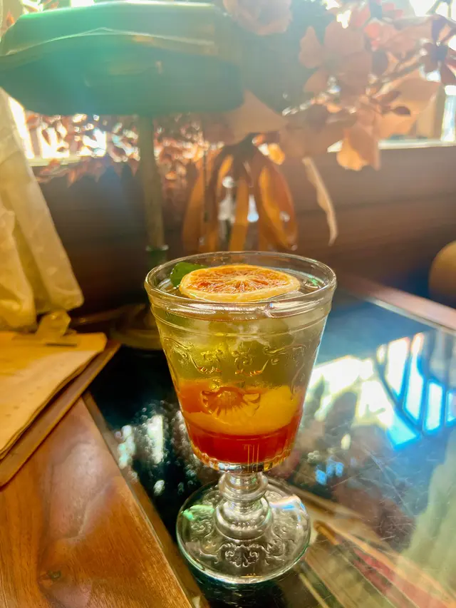 西柚檸檬草蜜桃烏龍茶