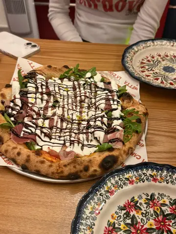 simply prosciutto 簡單的義大利生火腿