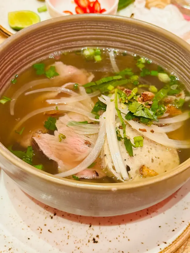 牛肉扎肉湯河粉