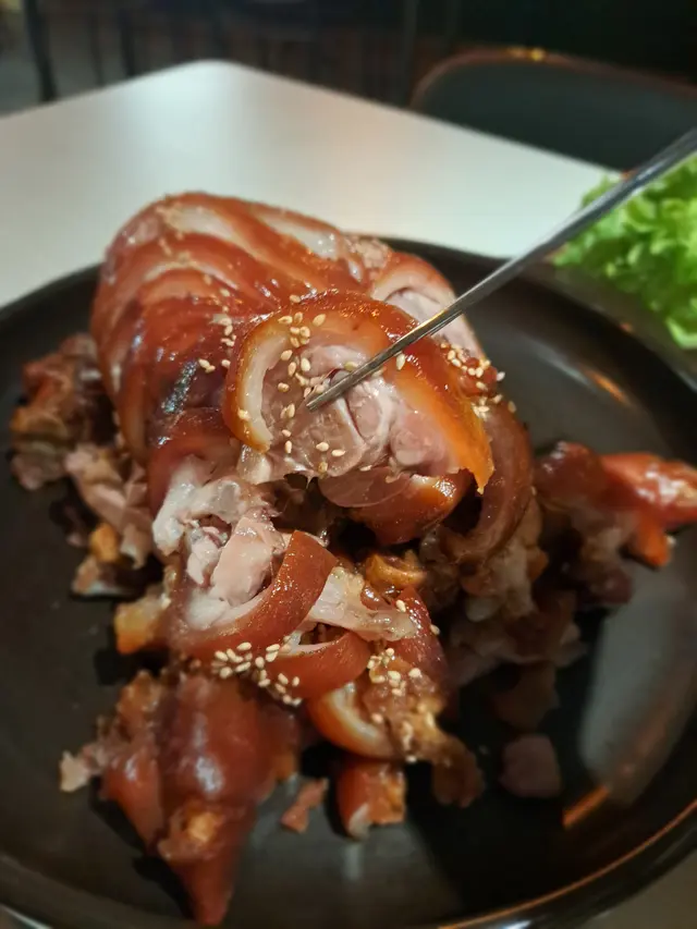 Best Jokbal in town