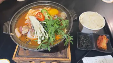 海鮮麻辣豆腐煱
