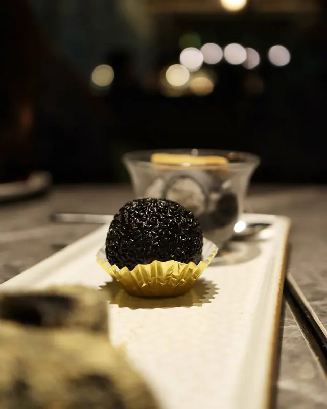 黑芝麻軟心煎堆