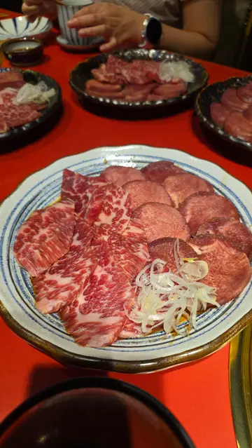小牛排牛舌