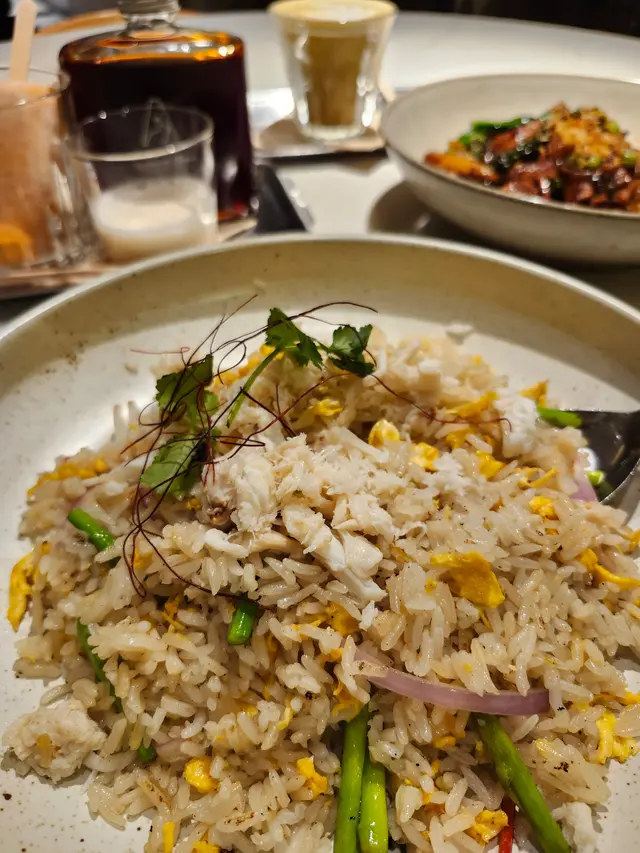 又話啦蟹肉炒飯