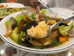 海鲜汤花甲泡饭