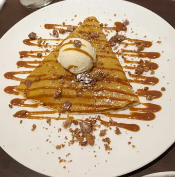 苹果金宝配奶油酱及雪糕