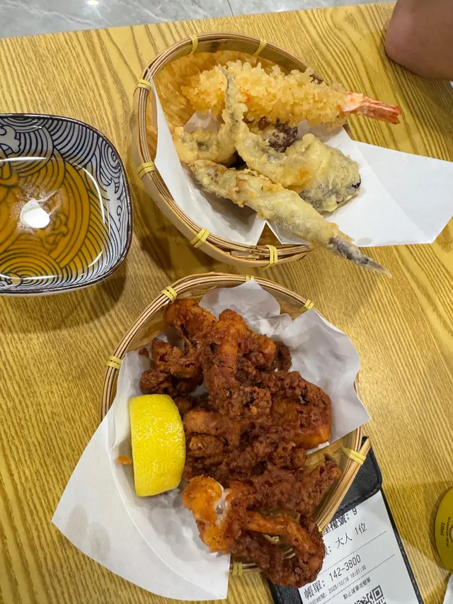 唐揚魷魚鬚 + 天婦羅盛合