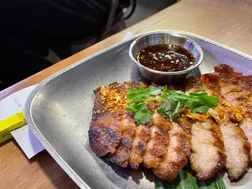 燒豬頸肉