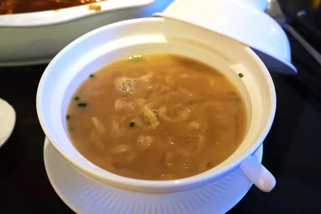 膠東海鮮熗鍋麵