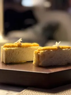 咸蛋黄虾滑吐司