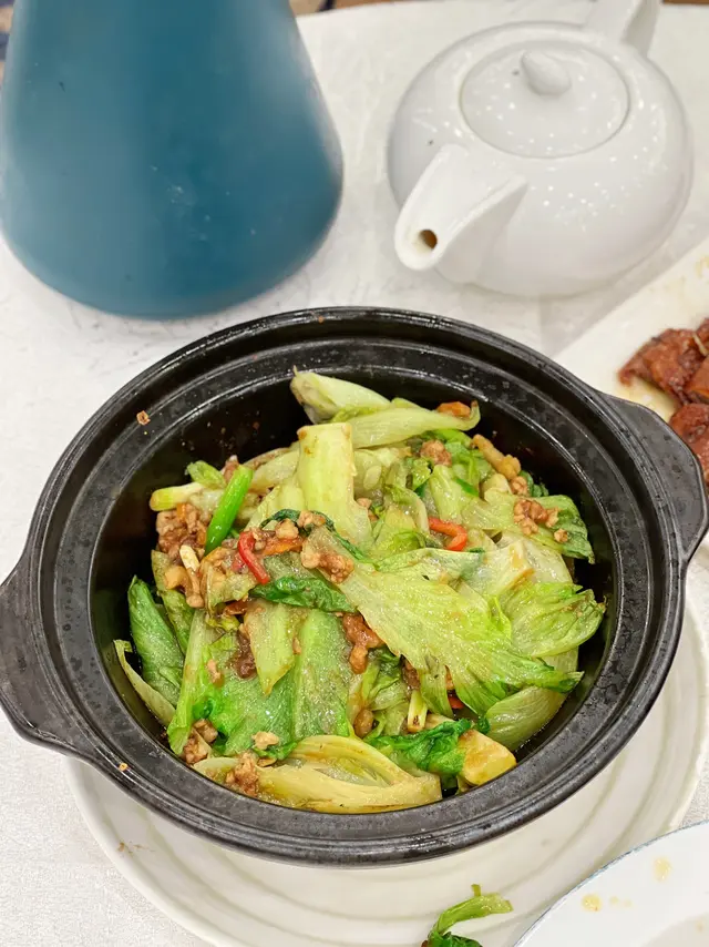 大澳蝦干唐生菜煲