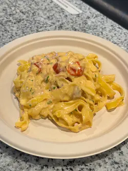 Tagliatelle with smoked salmon