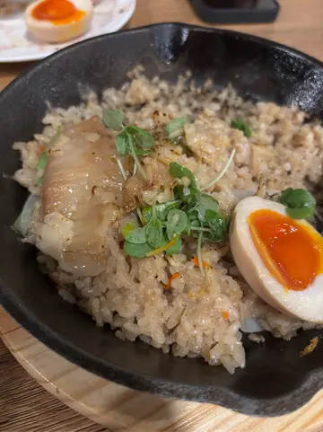 灸燒左口魚糖心蛋鐵鍋炊飯 $148