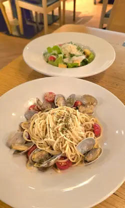 蒜香白酒汁海蜆意粉