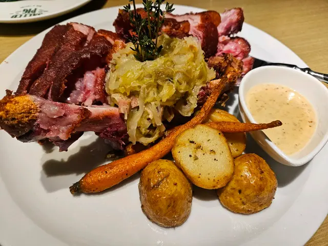 星期一主菜買一送一