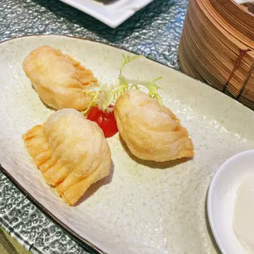 黄金虾角