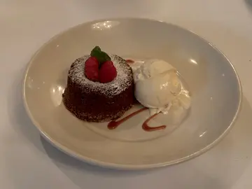 Morton’s Legendary Hot Chocolate Cake