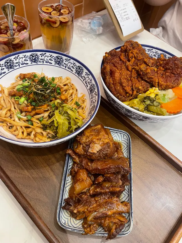 士林鹽酥雞（追加）、豬軟骨拌麵（蔥油）