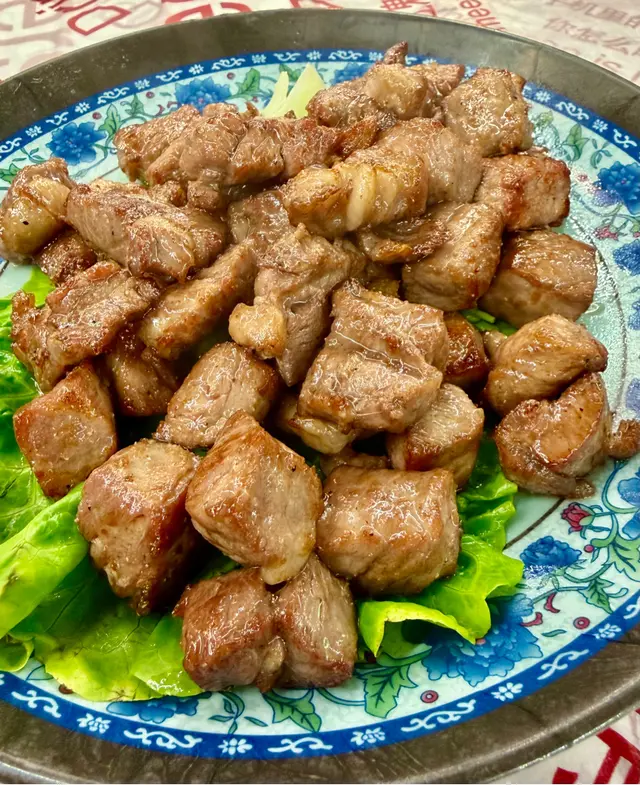 海鹽香煎雪花和牛粒