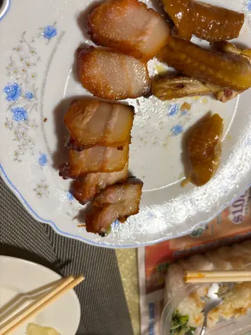 平台外卖油鸡叉烧饭，离晒谱！叉烧全部系肥膏