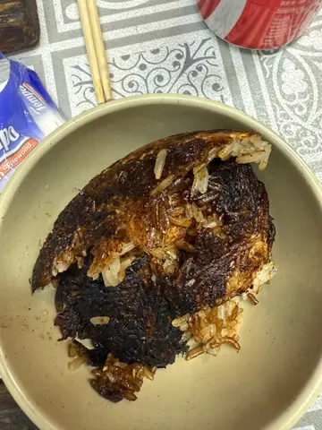 黑炭煲仔饭