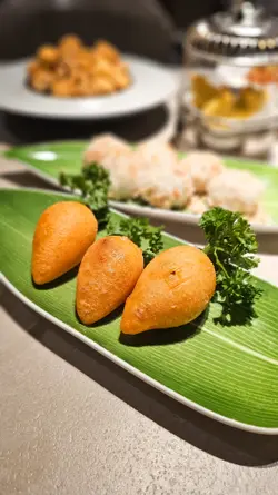 #SandyFoodies #飲茶 #中環 #Central #流心奶黃包 #點心 #yumcha #中環美食