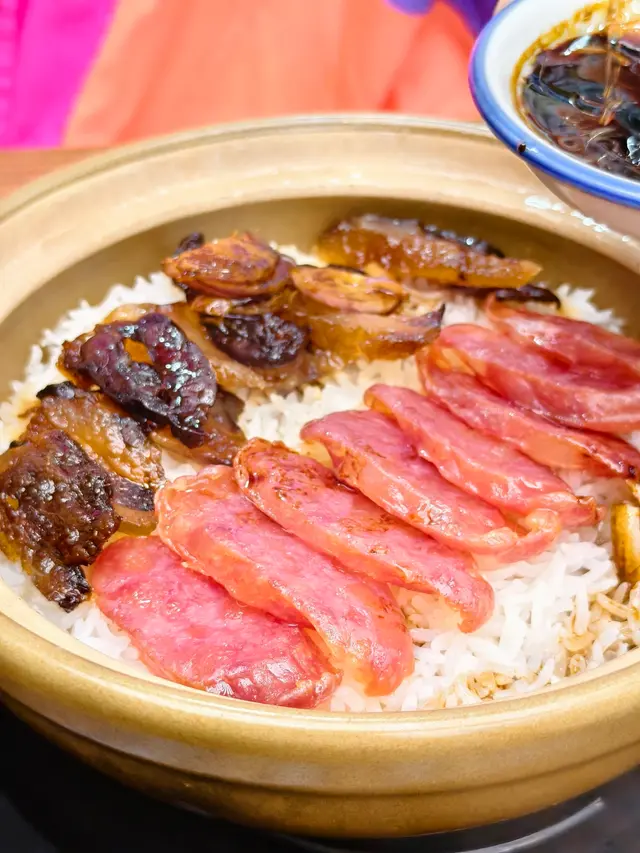 家鄉臘味煲仔飯

