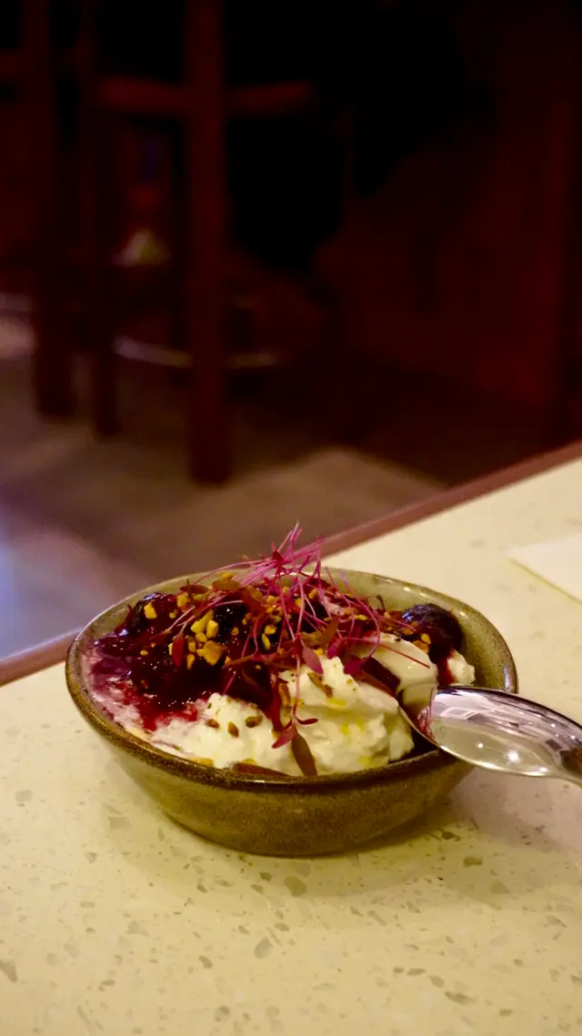 Spiced Berries Burrata