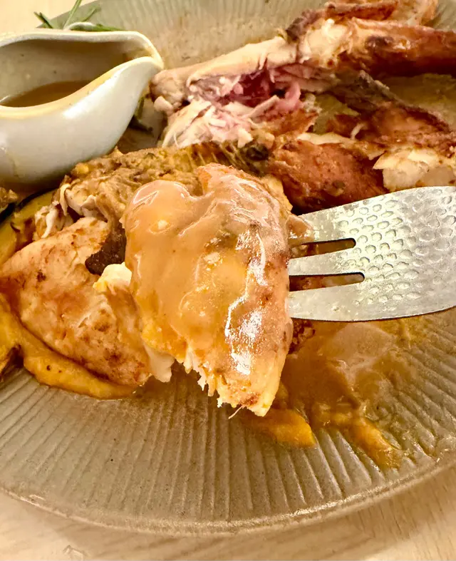 燒春雞伴日本南瓜配羊肚菌汁