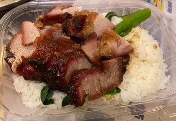 叉烧饭(+$5热饮)