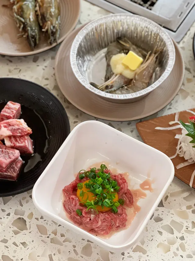 特選拌生牛肉他他