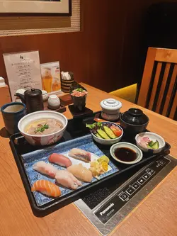 宮崎和牛烏冬及壽司定食