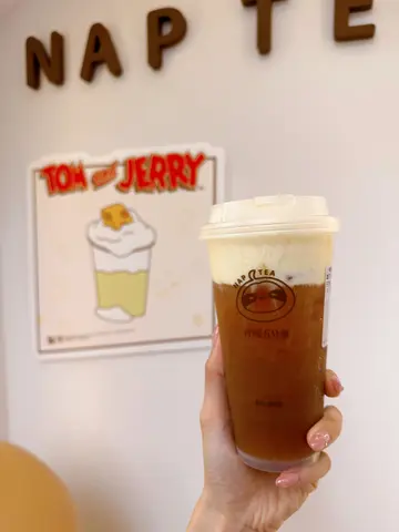 車打CheezzZ奶蓋日安紅