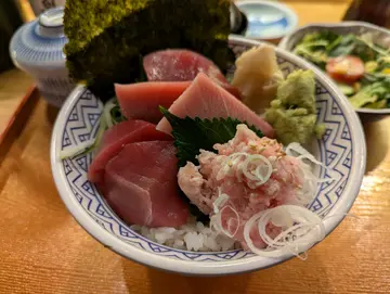 本鮪丼定食