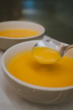 是日餐汤 - 甘笋汤