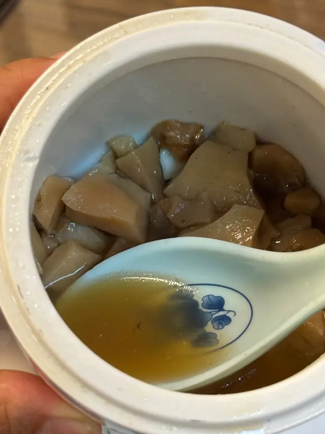  九華山野生黃精燉烏雞湯