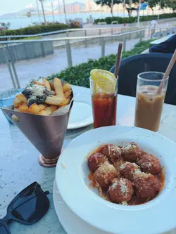 茄汁肉丸可以叫啵～味道偏濃少少，食得出肉都新鮮既～加埋辣椒🌶️好好食，份量又足，2至3個人岩岩好 