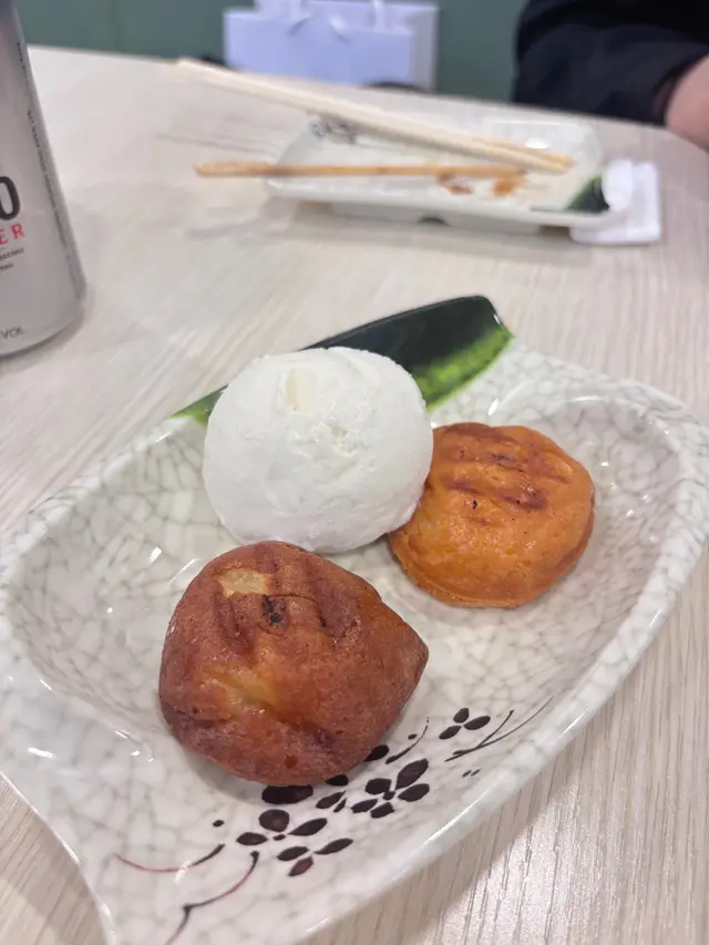 脆香麻糬伴雪糕